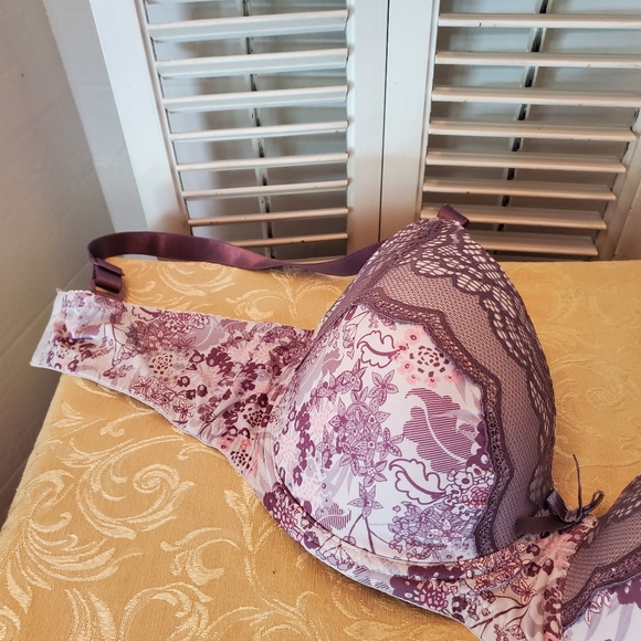 Black Bow Floral Lace Underwire Bra, Size 38 D - Picture 7 of 8